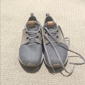 new balance cruz v1 reissue